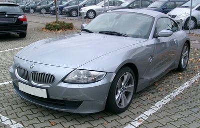 Автостекла BMW Z4 E86 c установкой в Москве